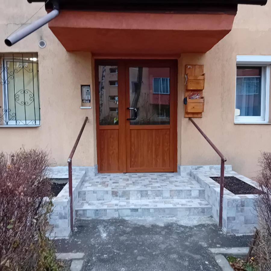 Harmonyhouse Appartement Braşov Buitenkant foto