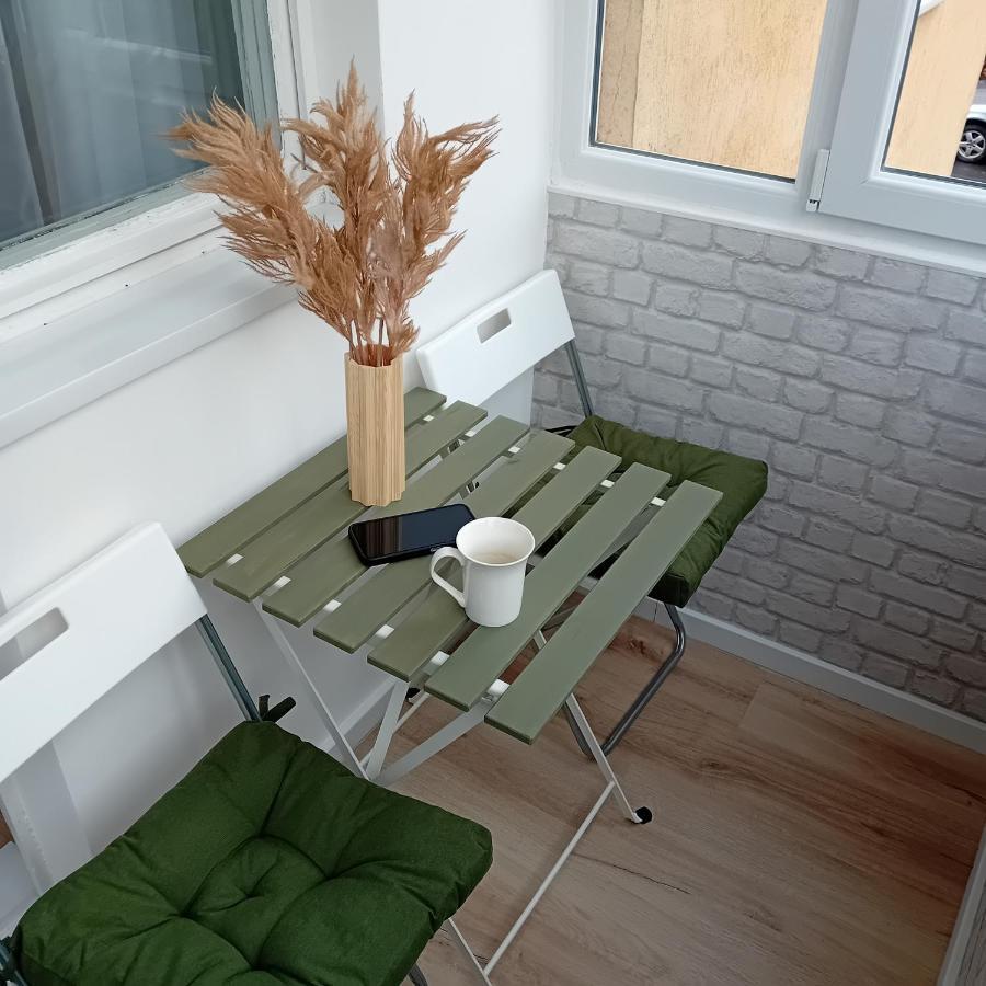 Harmonyhouse Appartement Braşov Buitenkant foto
