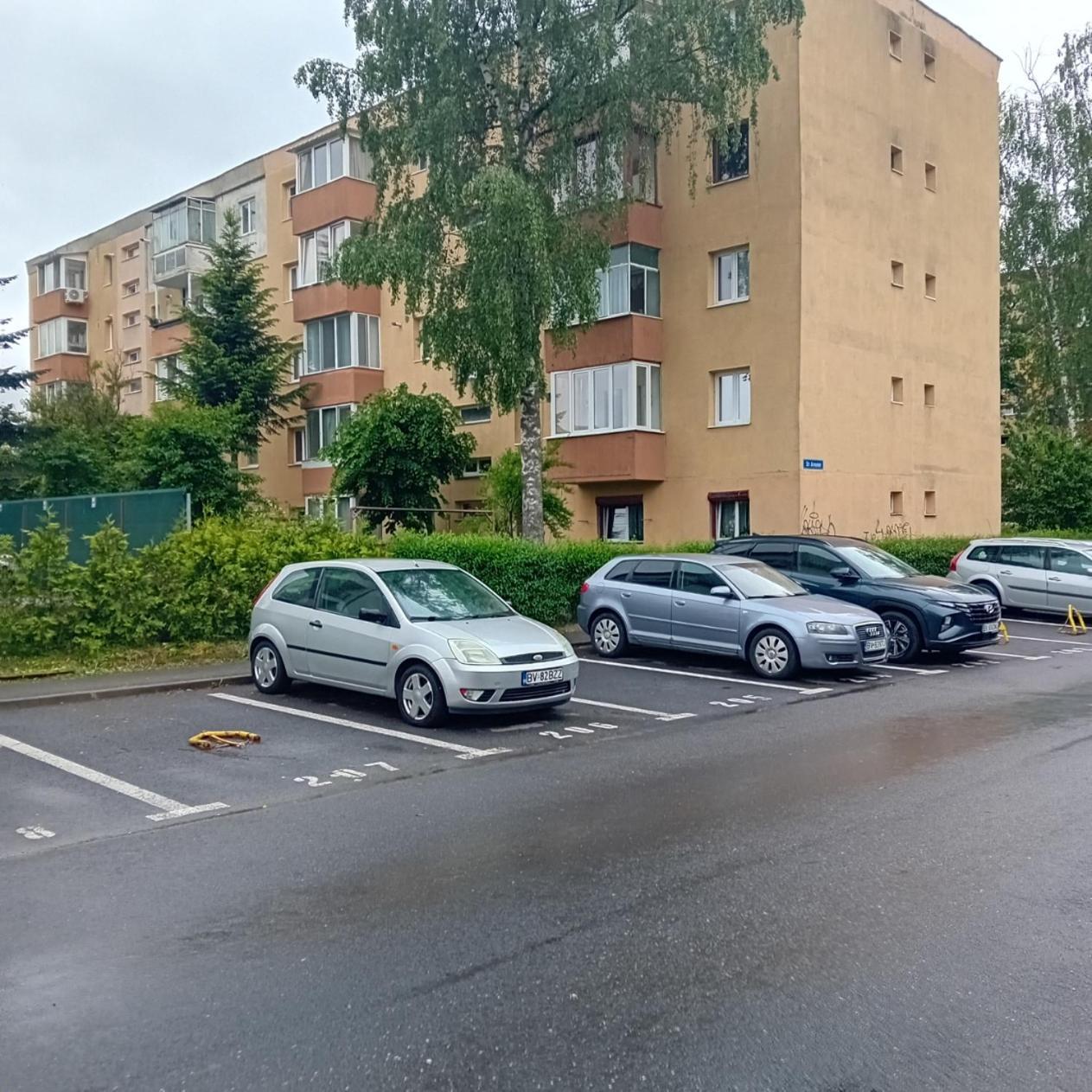 Harmonyhouse Appartement Braşov Buitenkant foto